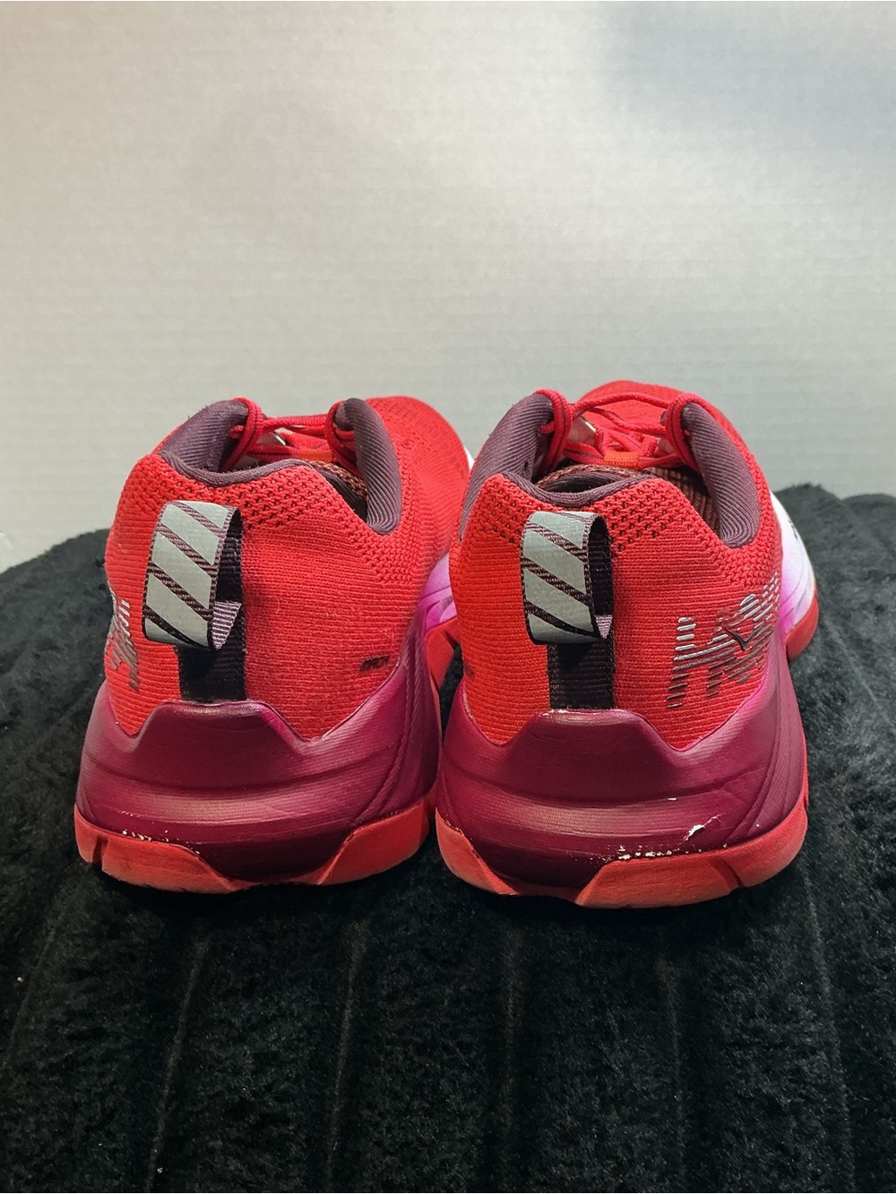 HOKA ONE ONE Mach 1 Women’s Size 9 Hibiscus Cherries Jubilee 1019280 Rare 2018 - Picture 7 of 15